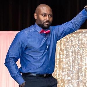 Meet your Posher, Roger